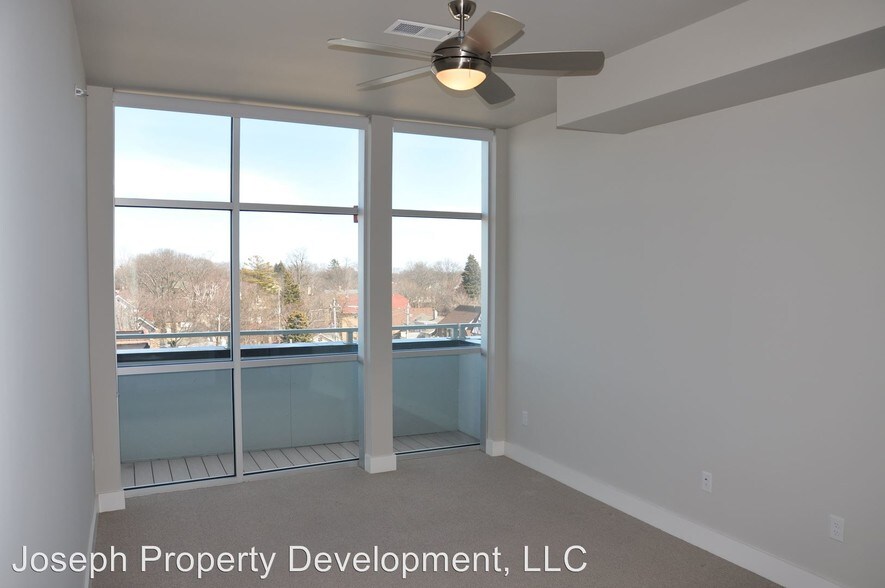 More Photos Of 4175 N Oakland Ave, Shorewood Multifamily For Sale