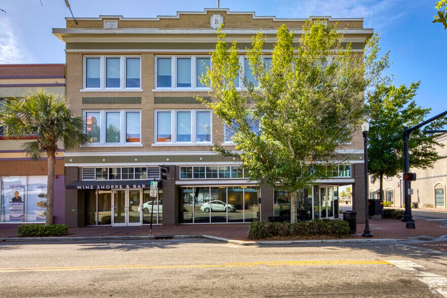 More Photos Of 20 3rd St SW, Winter Haven Storefront Retail Office For Lease