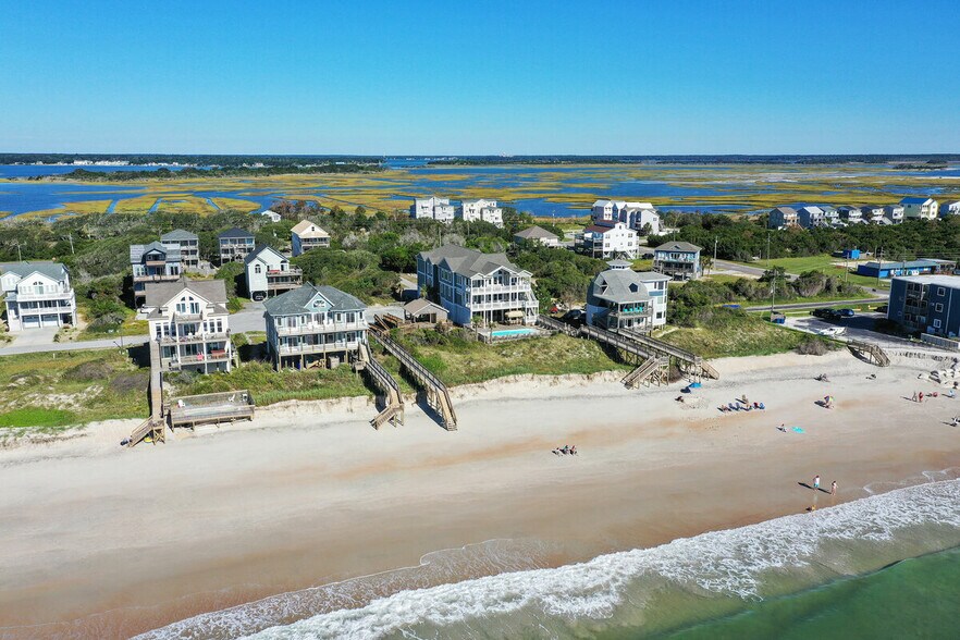 More Photos Of 2068 New River Inlet Rd, North Topsail Beach Apartments For Sale