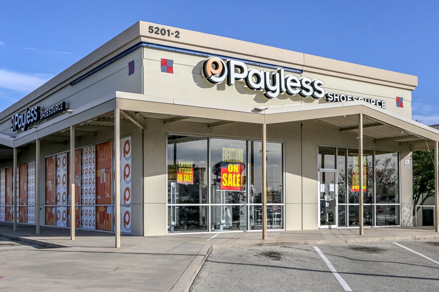 Primary Photo Of 5401 Bosque Blvd, Waco Unknown For Lease