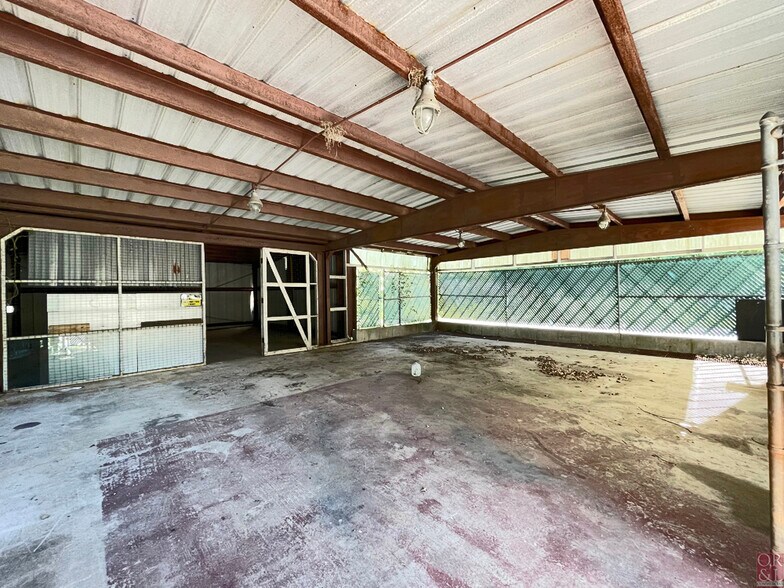 More Photos Of 730 Windham Rd, Windham Manufacturing For Sale