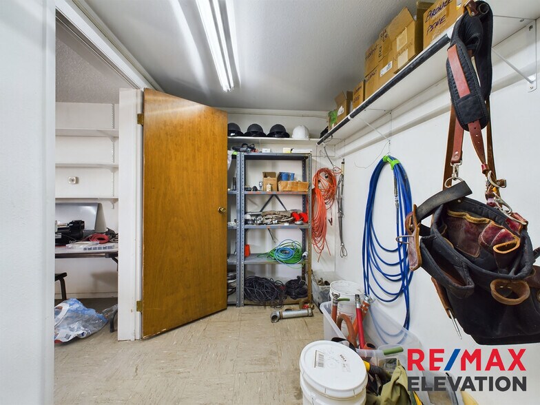 More Photos Of 699 Lane 9, Powell Industrial For Sale