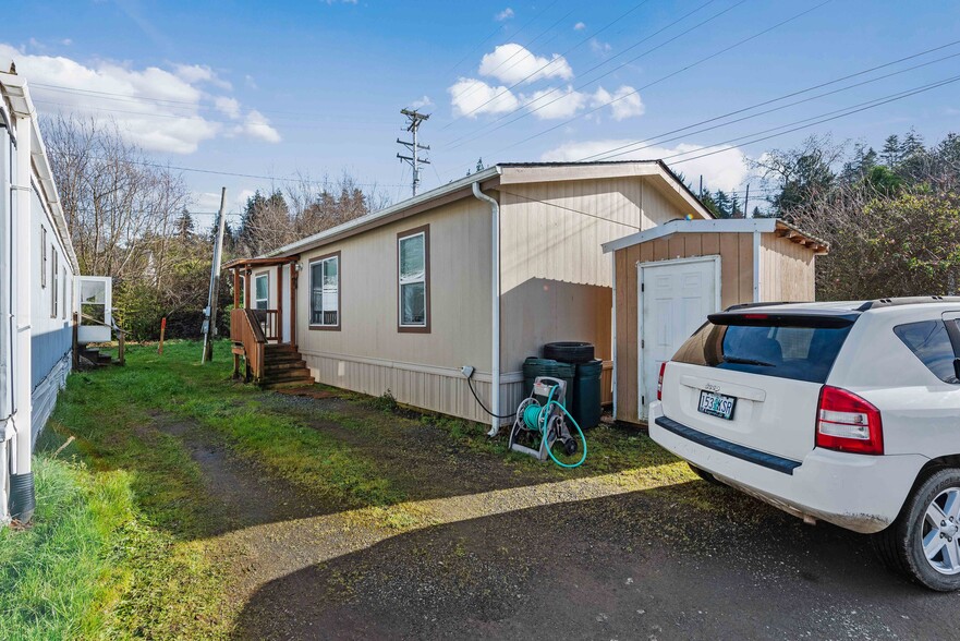 More Photos Of 93531 Coal Bank Ln, Coos Bay Manufactured Housing Mobile Home Park For Sale