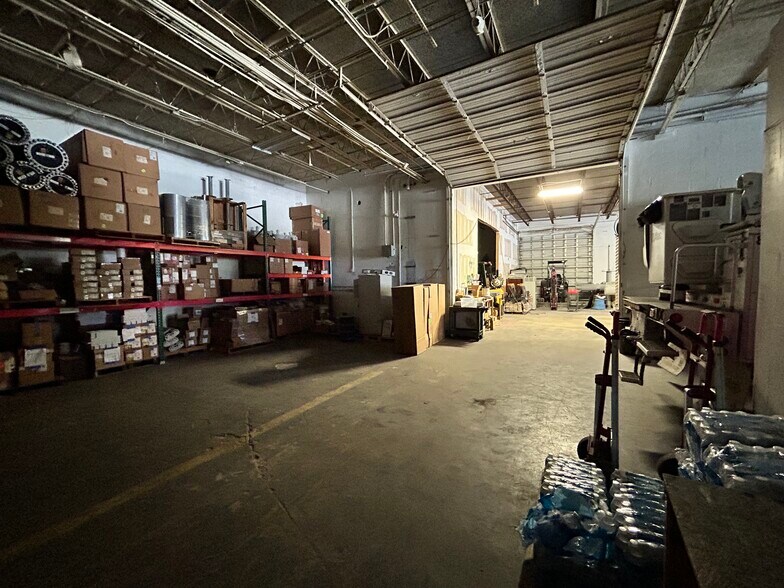 More Photos Of 5410 NW 12th Ave, Fort Lauderdale Warehouse For Sale