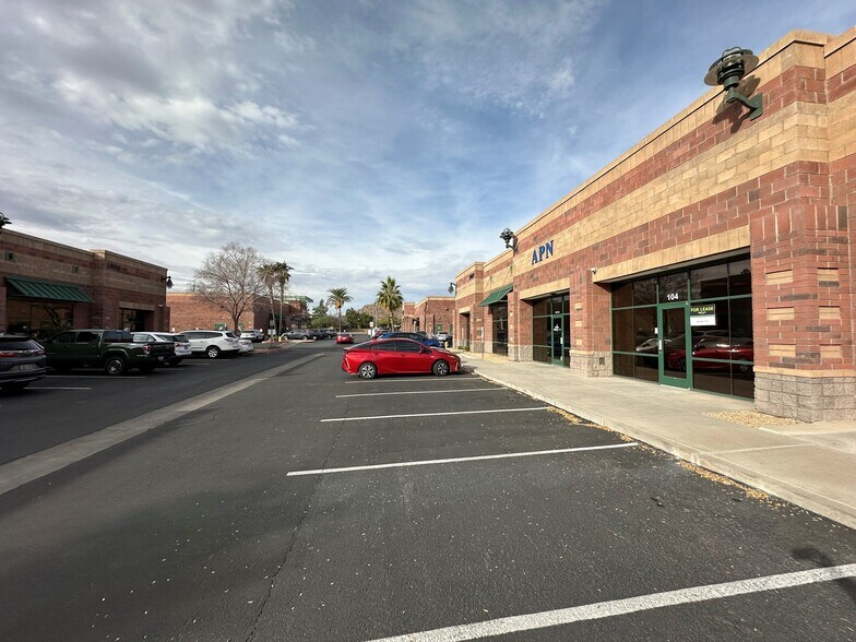 More Photos Of 20827 N Cave Creek Rd, Phoenix Office For Lease