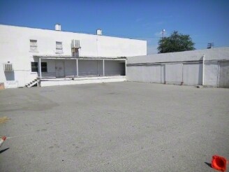 More Photos Of 1414 24th St, Bakersfield Warehouse For Sale