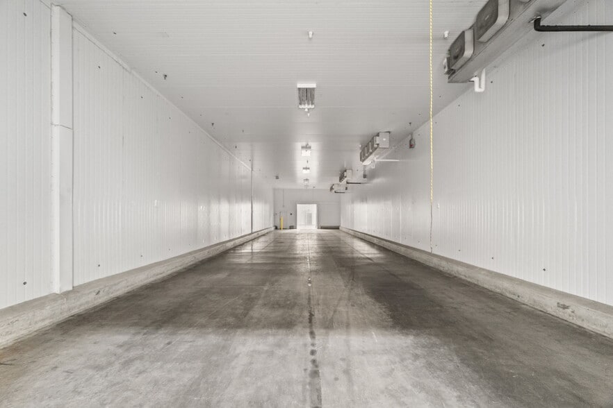 More Photos Of 751 Via Lata, Colton Manufacturing For Sale