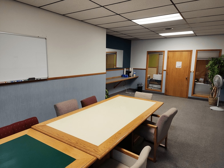 More Photos Of 1601 2nd Ave N, Great Falls Office For Lease