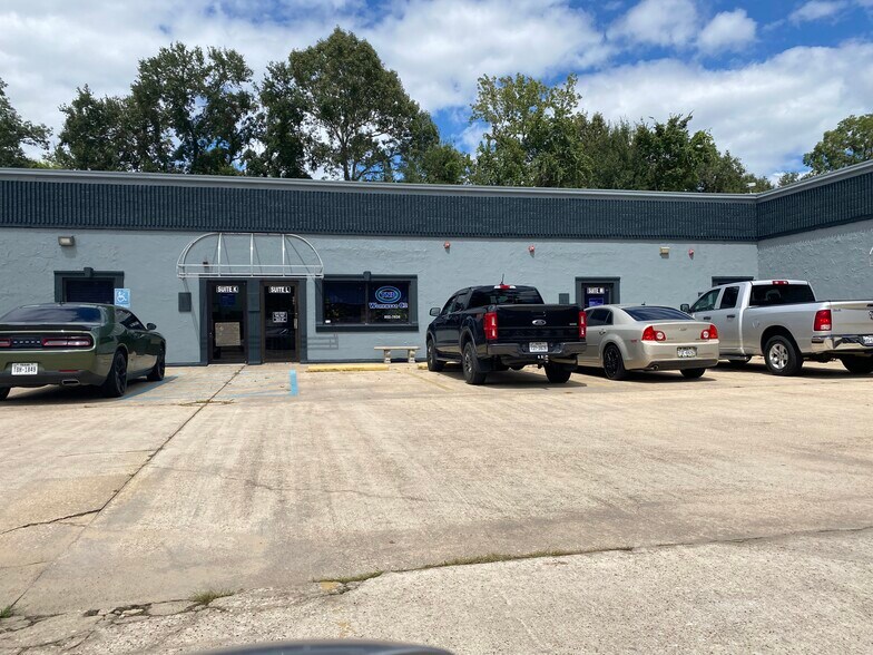 More Photos Of 5550 Eastex Fwy, Beaumont Unknown For Lease