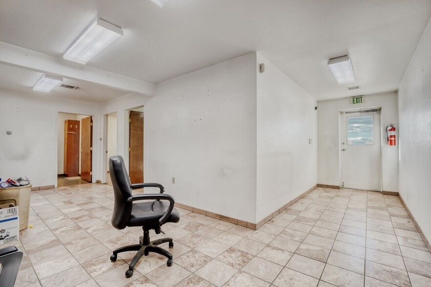 More Photos Of 8681 Rosemary St, Commerce City Warehouse For Sale