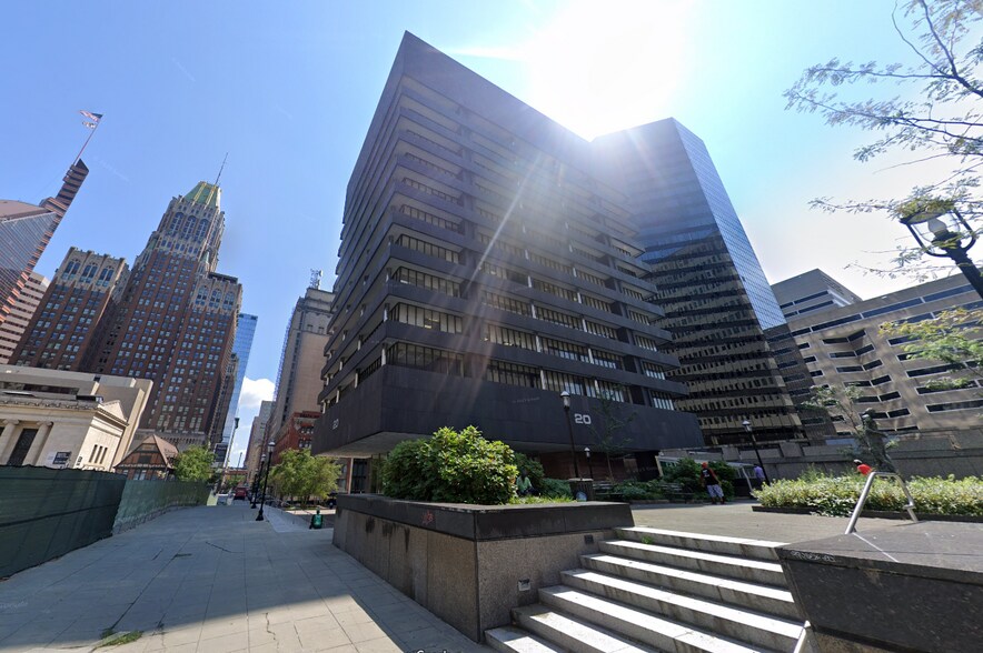 More Photos Of 20 S Charles St, Baltimore Office For Lease