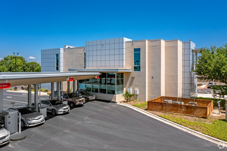 More Photos Of NW Loop 410 @ Blanco Rd, San Antonio Unknown For Lease