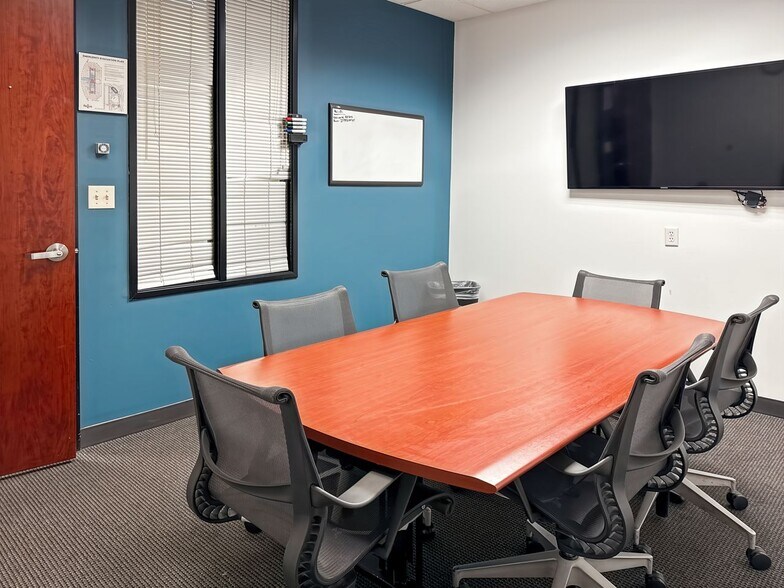 More Photos Of 3753 Howard Hughes Pky, Las Vegas Coworking Space