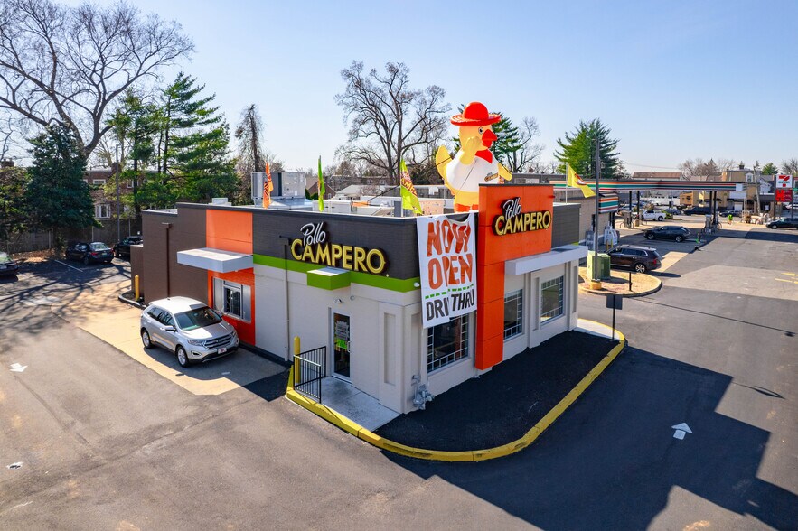 More Photos Of 9025 Frankford Ave, Philadelphia Restaurant For Sale