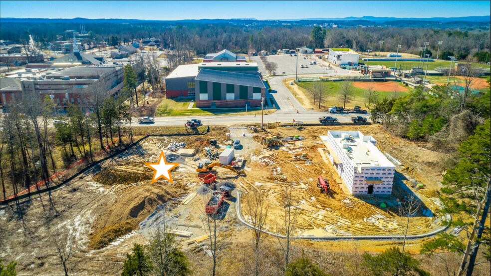 More Photos Of 7283 Bonny Oaks Dr, Chattanooga Land For Lease