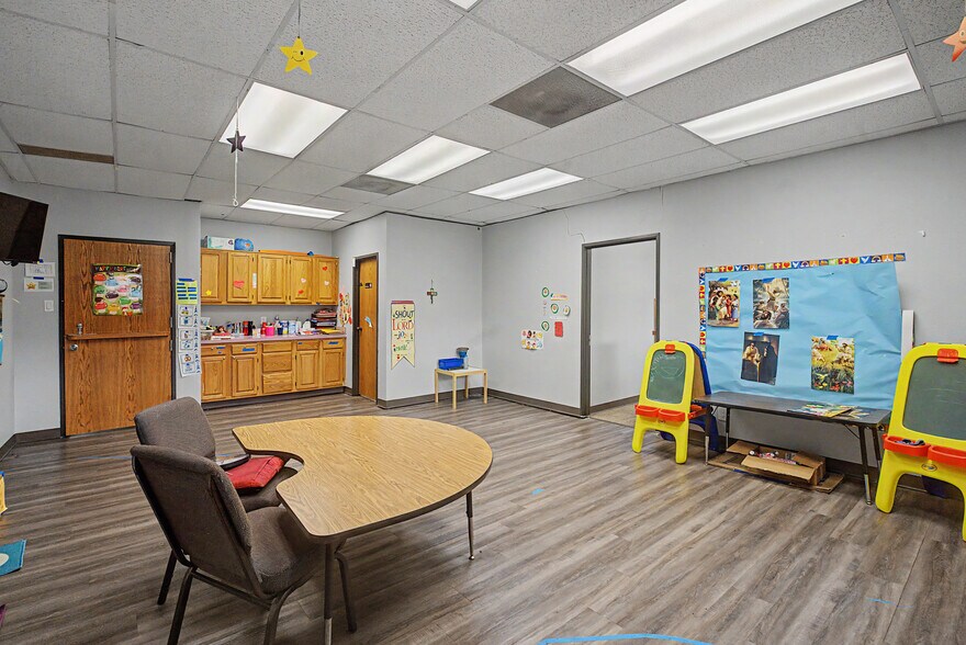 More Photos Of 2111 Skyline Dr, Mesquite Religious Facility For Sale