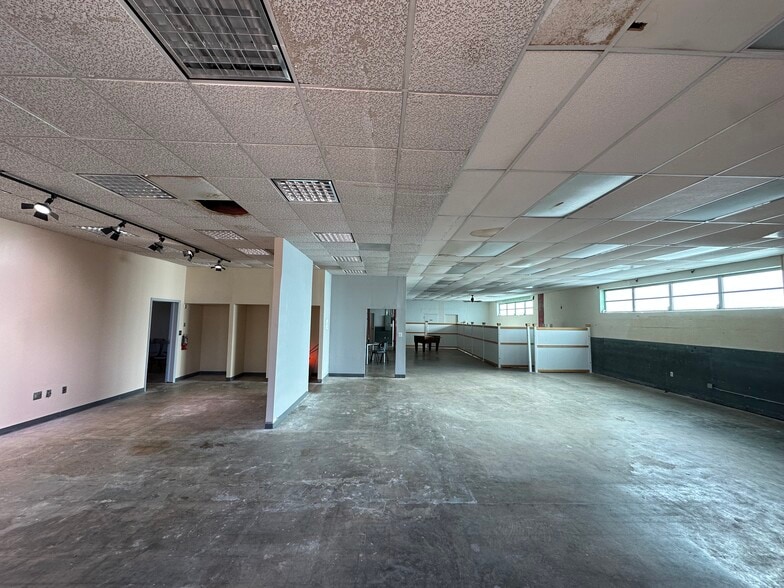 More Photos Of 5999 New Peachtree Rd, Doraville Loft Creative Space For Lease