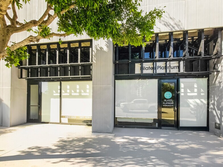 More Photos Of 11755 Wilshire Blvd, Los Angeles Office For Lease