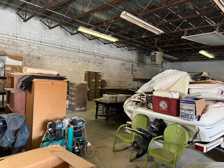More Photos Of 535 S York Rd, Bensenville Flex For Sale