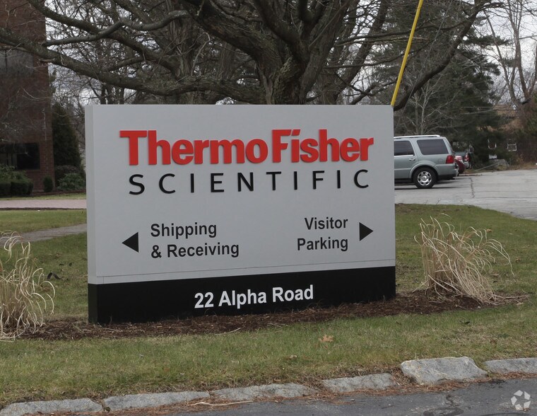 More Photos Of 22 Alpha Rd, Chelmsford Light Manufacturing For Sale