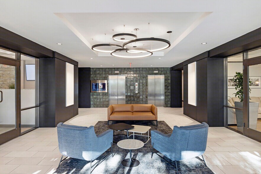 More Photos Of 8200 N Mopac Expy, Austin Unknown For Lease