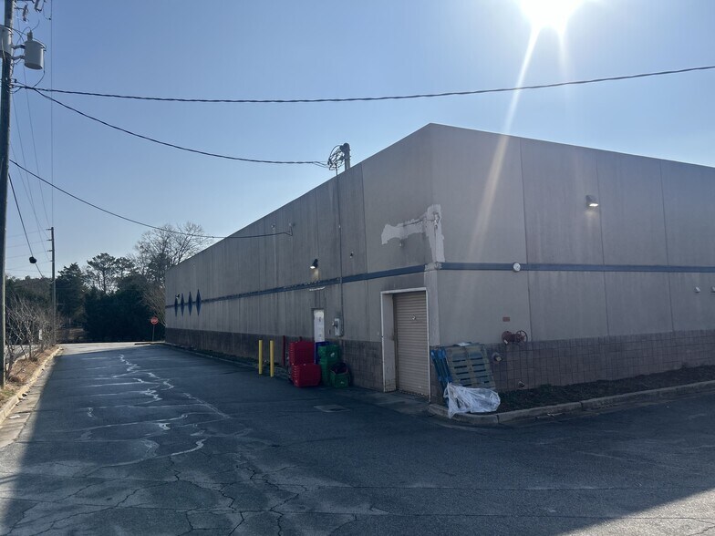 More Photos Of 2350 Lake Harbin Rd, Morrow General Retail For Sale