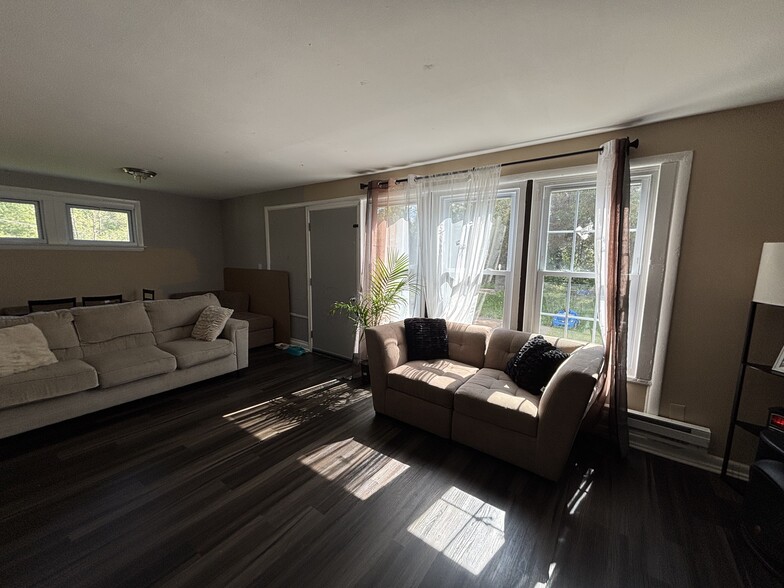 More Photos Of 15488 Mount Calvert Rd, Upper Marlboro Apartments For Sale