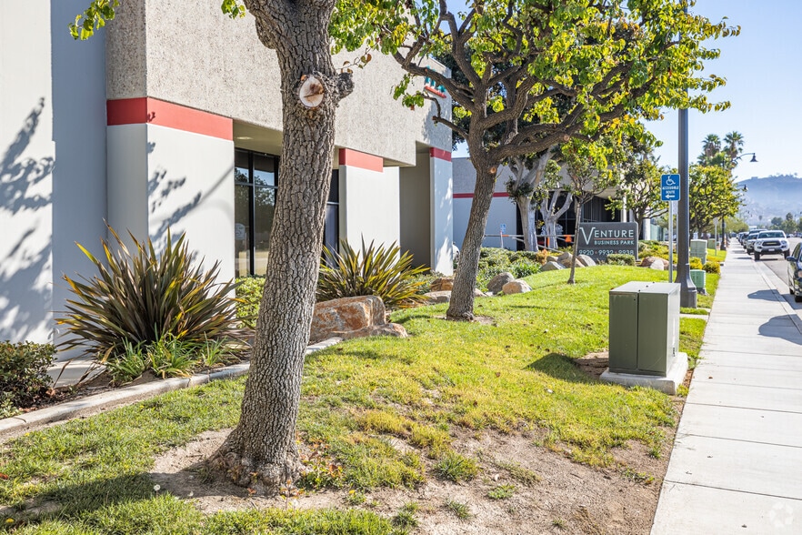 More Photos Of 9920 Prospect Ave, Santee Warehouse For Lease