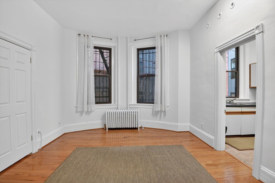 More Photos Of 1115 Massachusetts Ave NW, Washington Office For Lease