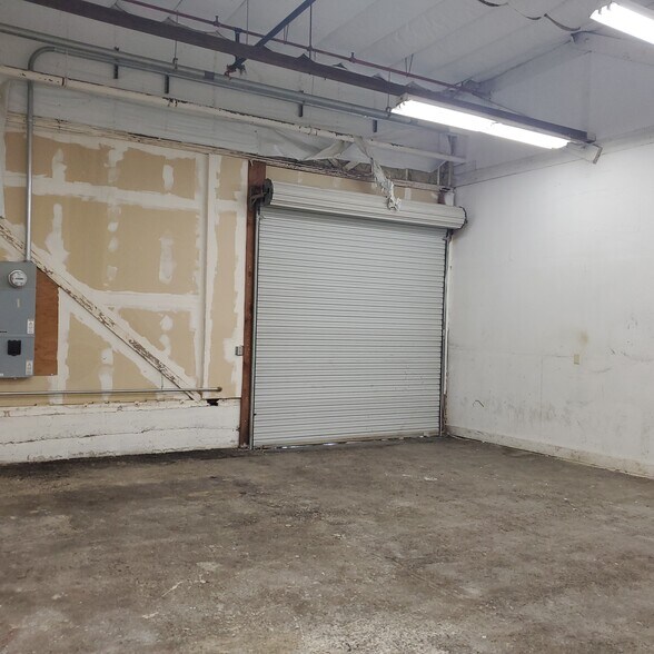 More Photos Of 3802 Mallard Dr, Benicia Warehouse For Lease