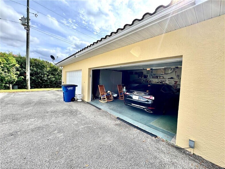 More Photos Of 2605 Bayview St, Sebring General Retail For Lease