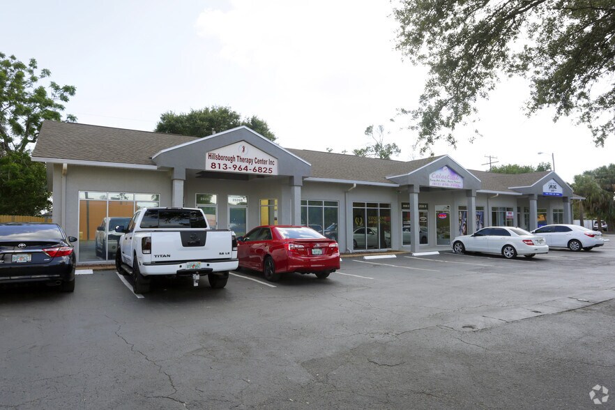 More Photos Of 2526 W Tampa Bay Blvd, Tampa General Retail For Lease