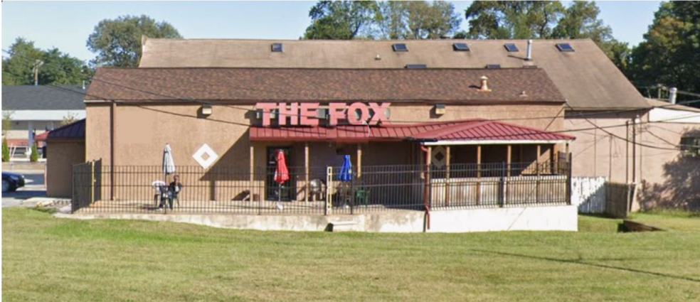 Primary Photo Of 804 Naamans Rd, Wilmington Specialty For Sale