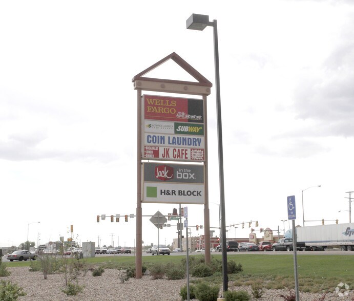More Photos Of 6025-6075 Parkway Dr, Commerce City Unknown For Lease