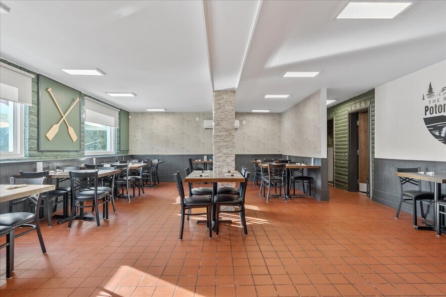 More Photos Of 19112 Keep Tryst Rd, Knoxville Restaurant For Sale