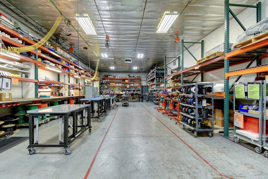 More Photos Of 2928 N 30th St, Phoenix Warehouse For Lease