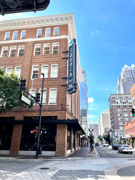 More Photos Of 1 S Orange Ave, Orlando Office For Lease