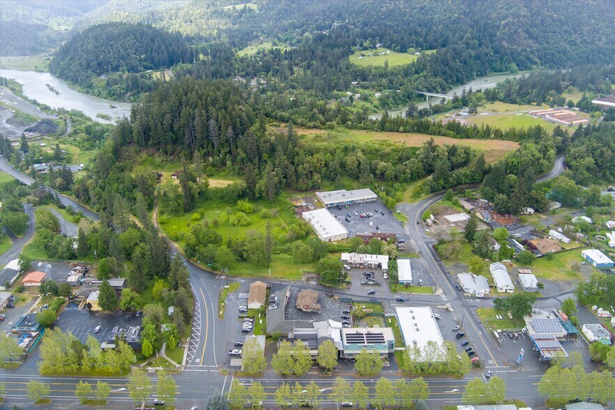 More Photos Of 39057 State Highway 299, Willow Creek Warehouse For Sale