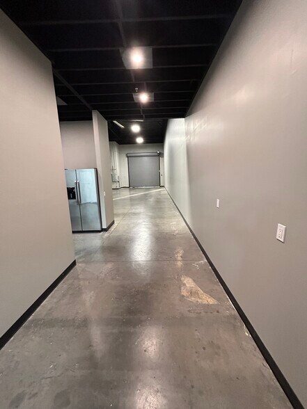 More Photos Of 4328-4330 Redwood Hwy, San Rafael Research And Development For Sale