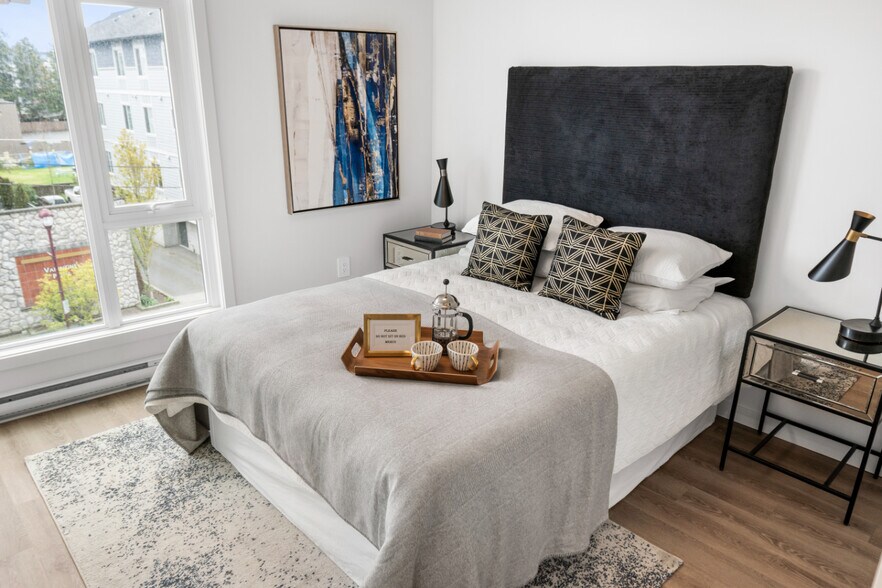 More Photos Of 2830 Peatt Rd, Victoria Apartments For Lease