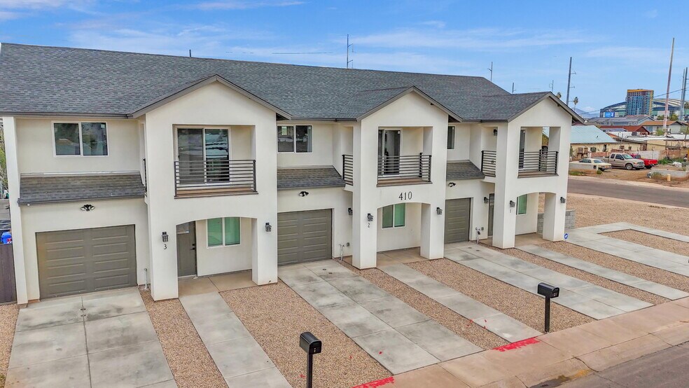 Primary Photo Of 410 W Hadley St, Phoenix Apartments For Sale