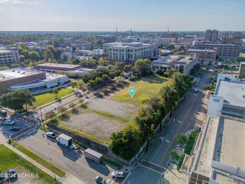 More Photos Of 615 N Front St, Wilmington Storefront Retail Office For Sale