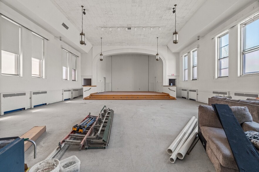 More Photos Of 1916-1938 E Allegheny Ave, Philadelphia Religious Facility For Sale