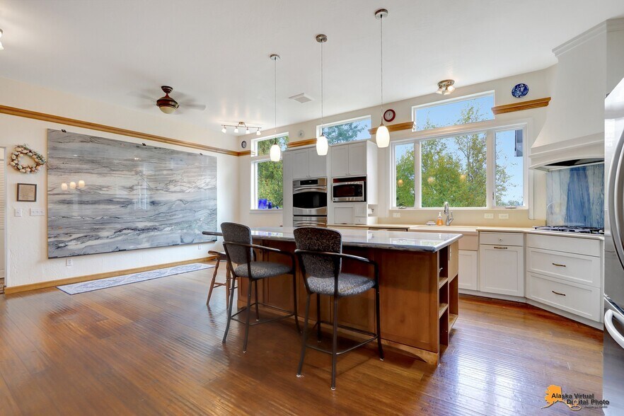 More Photos Of 1651 Terrilou Ct, Palmer Specialty For Sale