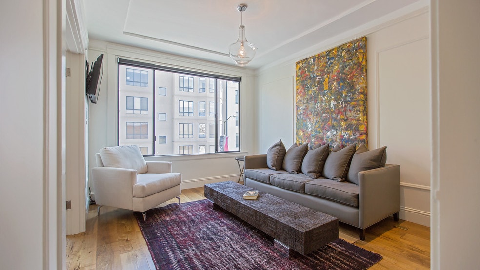 More Photos Of 1616-1618 Pacific Ave, San Francisco Office Residential For Lease