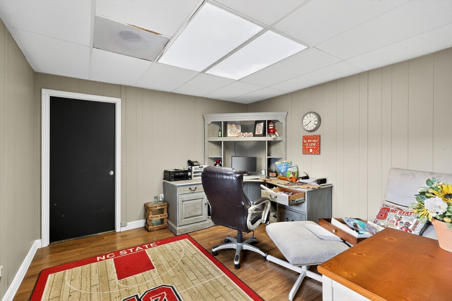 More Photos Of 305 Crump St, Goldsboro Warehouse For Sale