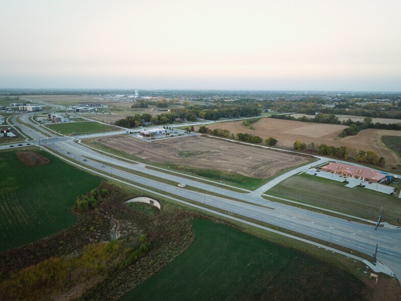 More Photos Of KeeEast, Waukee Land For Sale