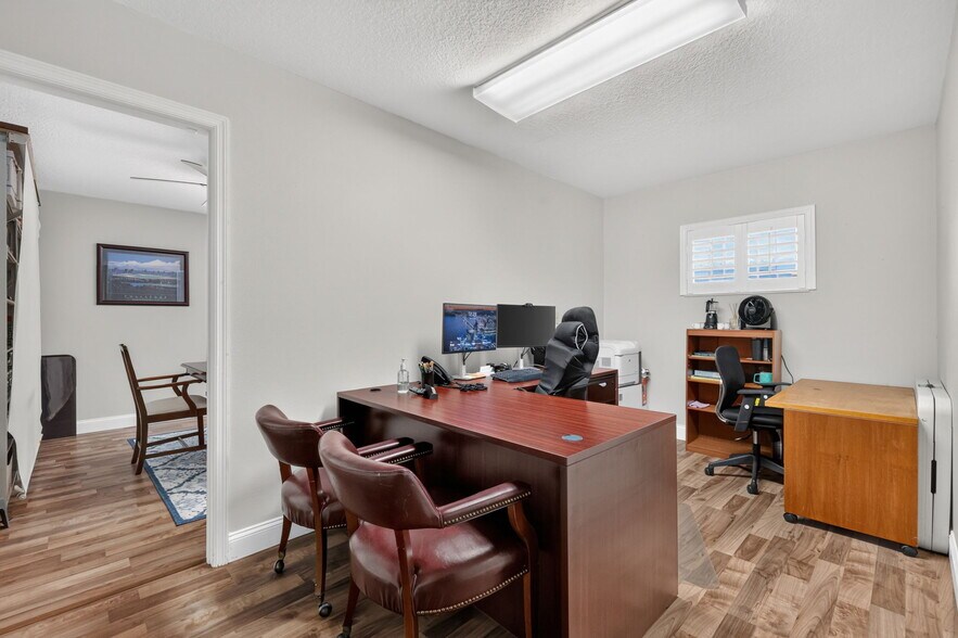 More Photos Of 1920 E Robinson St, Orlando Office For Sale