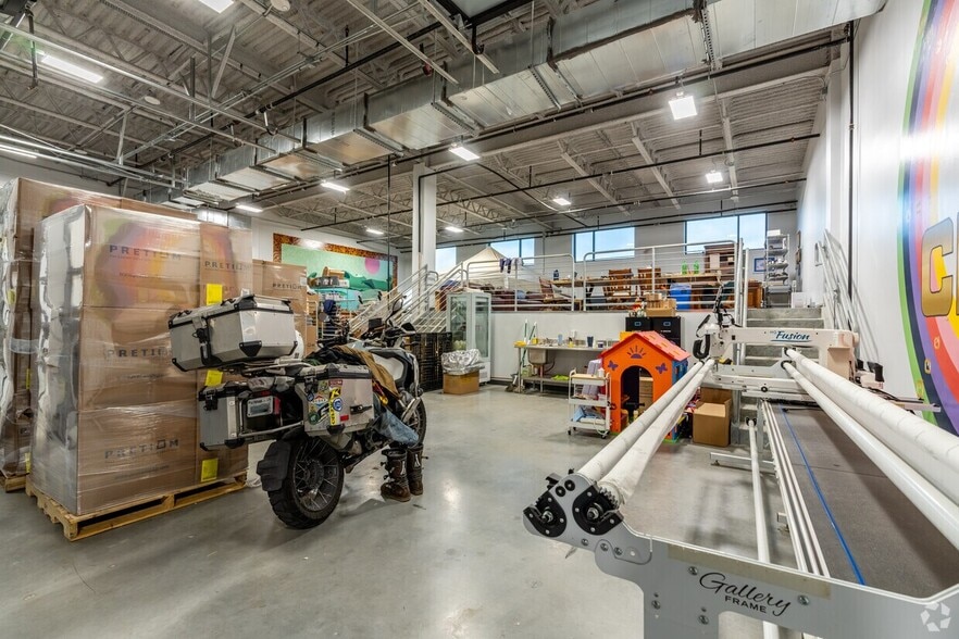 More Photos Of 4229 North FM 620, Austin Flex For Sale