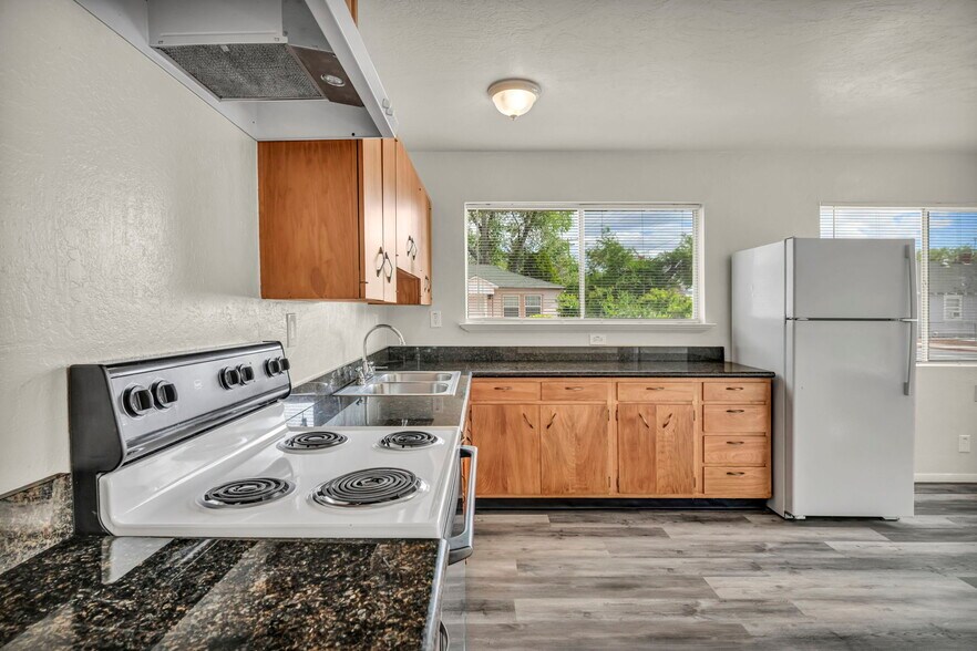 More Photos Of 908 12th St, Sparks Apartments For Sale